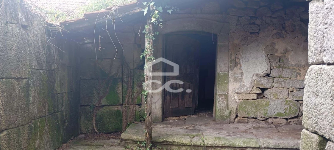 Moradia T3 para Venda em Cambra e Carvalhal de Vermilhas Foto 9