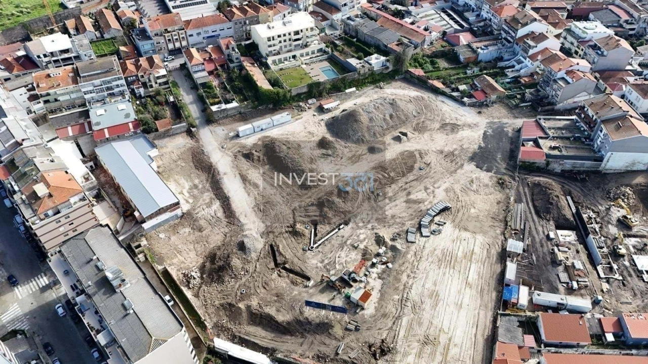 Apartamento T1 para Venda em Paranhos Foto 11