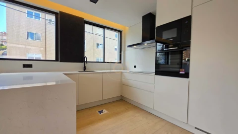 Apartamento T1 para Venda em Gondomar (São Cosme), Valbom e Jovim