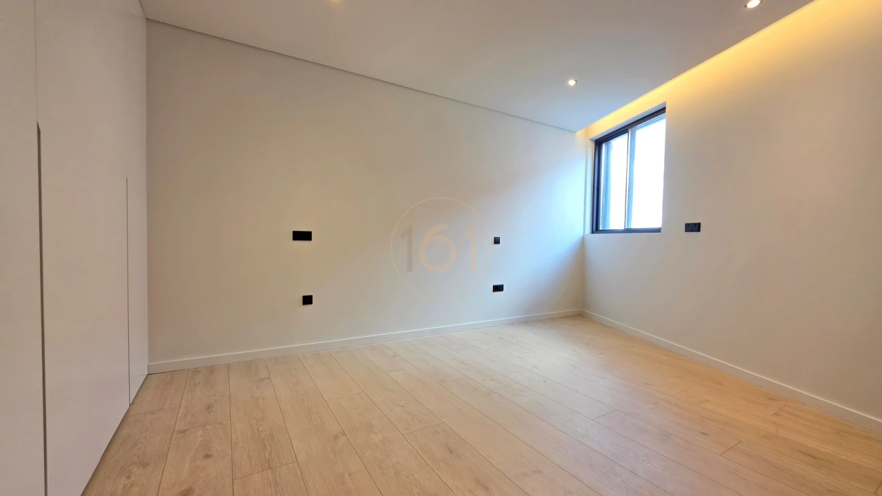 Apartamento T1 para Venda em Gondomar (São Cosme), Valbom e Jovim Foto 9