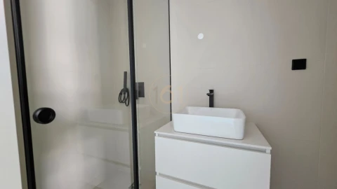 Apartamento T2 para Venda em Gondomar (São Cosme), Valbom e Jovim