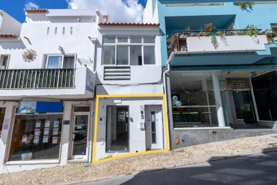Negócio para Venda em Lagos (São Sebastião e Santa Maria)