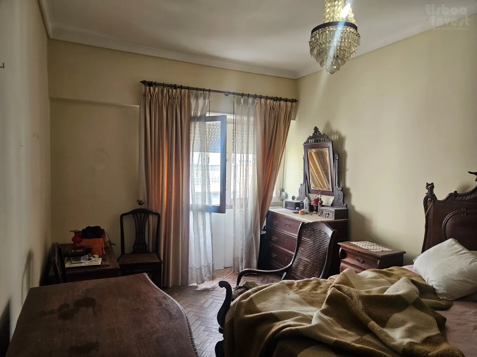 Apartamento T2 para Venda em Arroios Foto 10