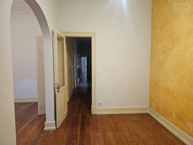 Apartamento T3 para Venda em Avenidas Novas Foto 39