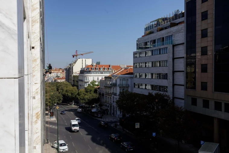 Apartamento T2 para Arrendamento em Santo António Foto 21