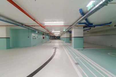 Apartamento T2 para Arrendamento em Santo António