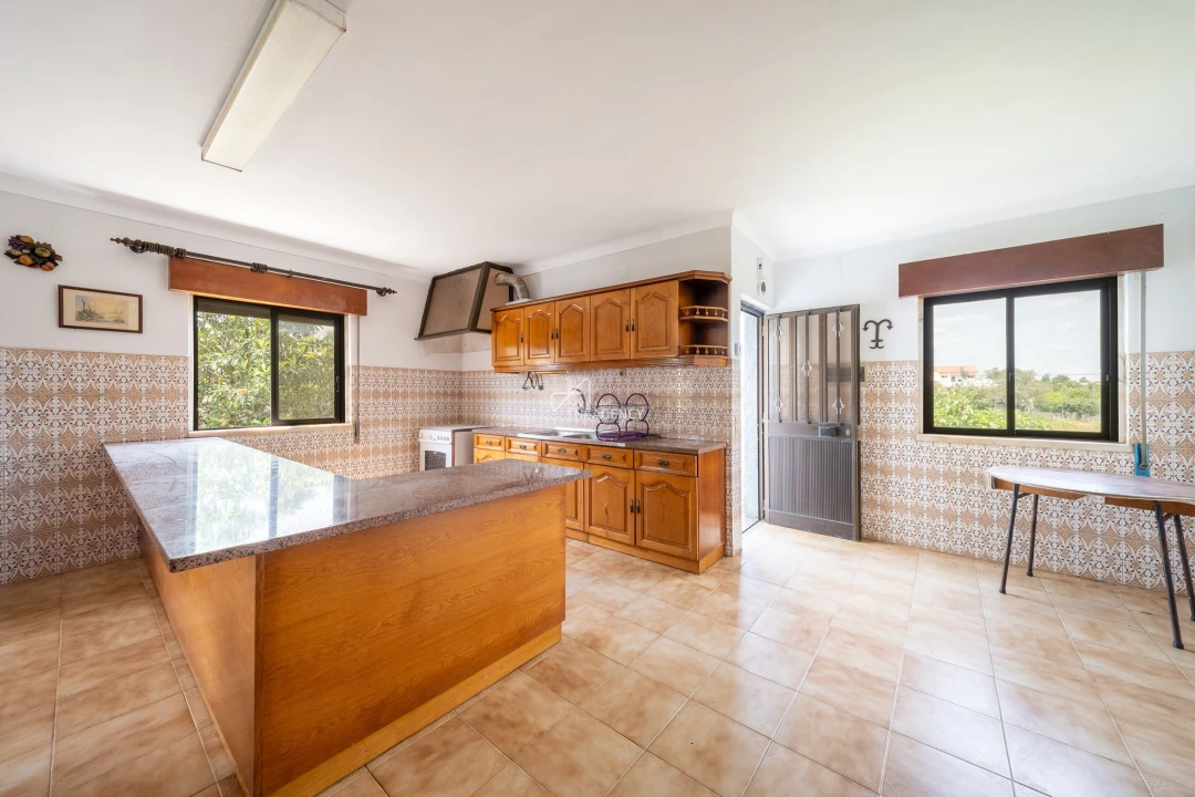 Quinta T3 para Venda em Aveiras de Baixo Foto 9