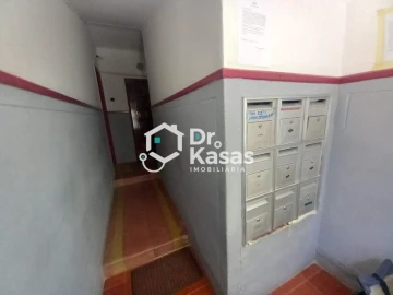 Apartamento T1 para Venda em Baixa da Banheira e Vale da Amoreira