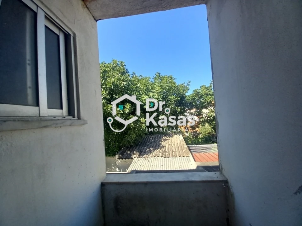 Apartamento T1 para Venda em Baixa da Banheira e Vale da Amoreira Foto 11