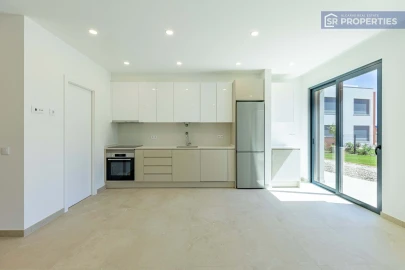 Apartamento T1 para Venda em Quarteira