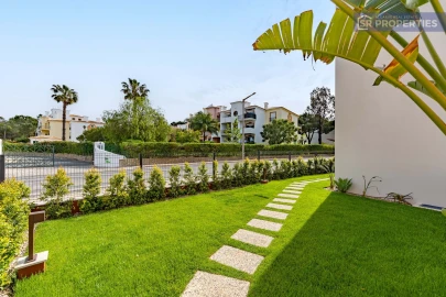 Apartamento T1 para Venda em Quarteira