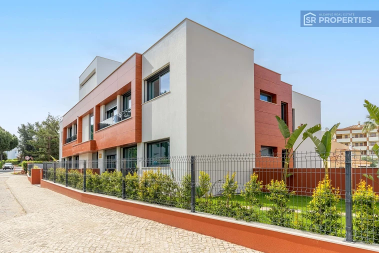 Apartamento T1 para Venda em Quarteira Foto 22