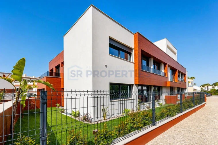 Apartamento T3 para Venda em Quarteira Foto 30