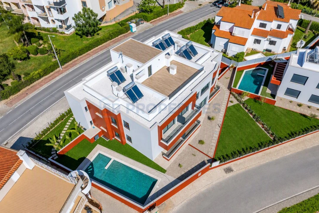 Apartamento T3 para Venda em Quarteira Foto 22