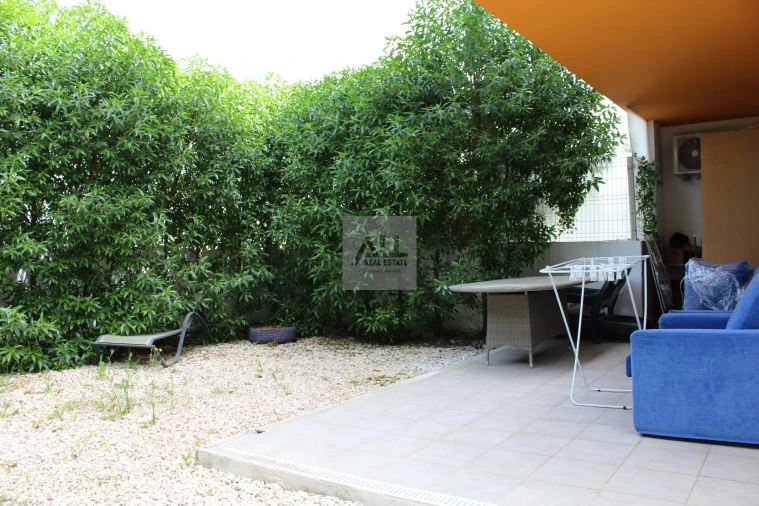 Apartamento T2 para Venda em Portimão Foto 17