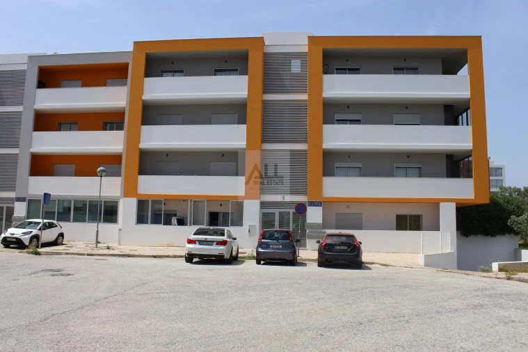 Apartamento T2 para Venda em Portimão Foto 48