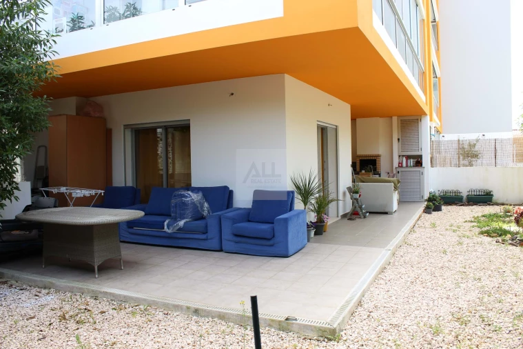 Apartamento T2 para Venda em Portimão Foto 18