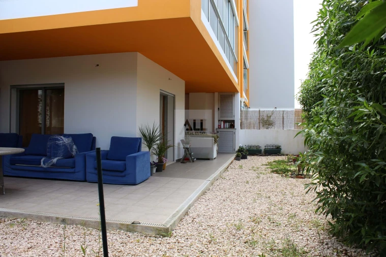 Apartamento T2 para Venda em Portimão Foto 19