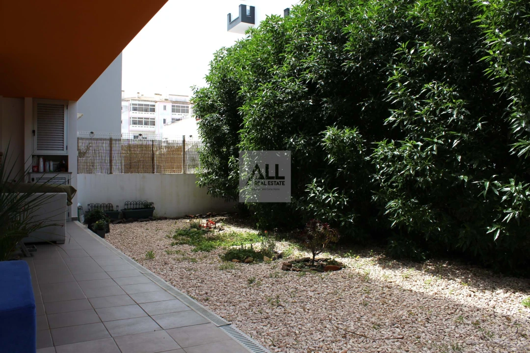 Apartamento T2 para Venda em Portimão Foto 20