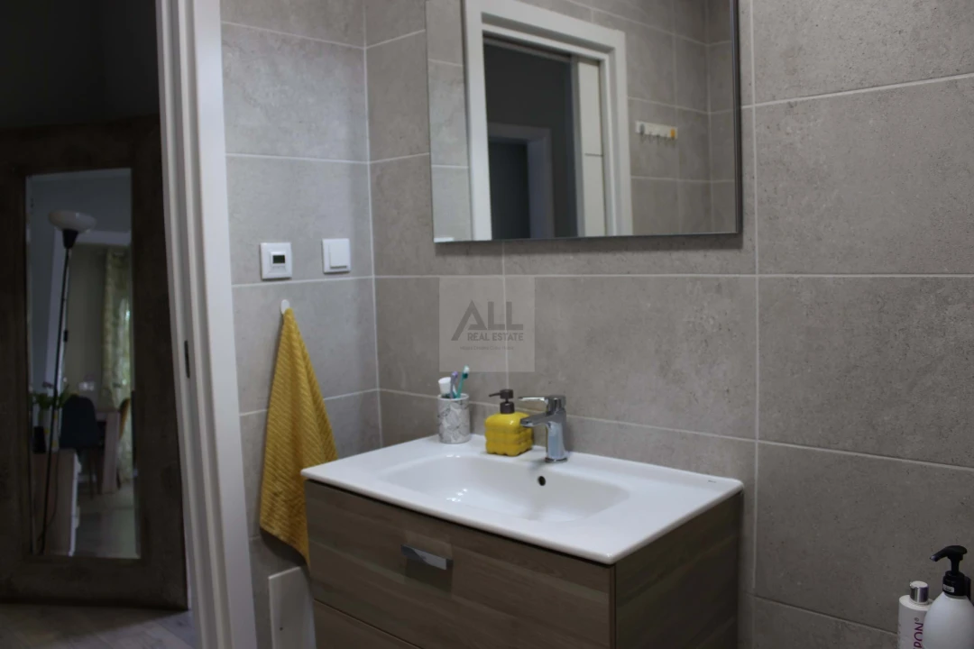 Apartamento T2 para Venda em Portimão Foto 30