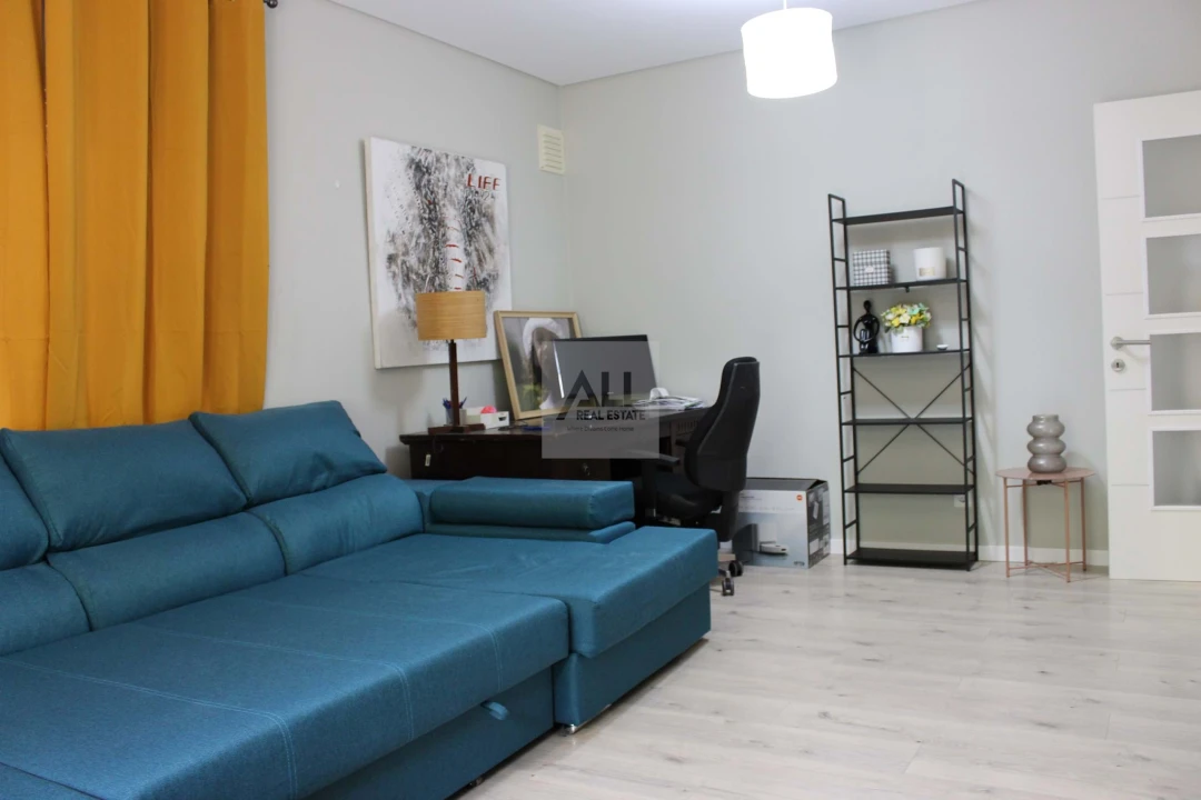 Apartamento T2 para Venda em Portimão Foto 5