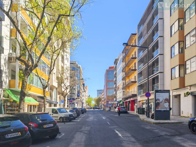 Apartamento T2 para Venda em Avenidas Novas Foto 27