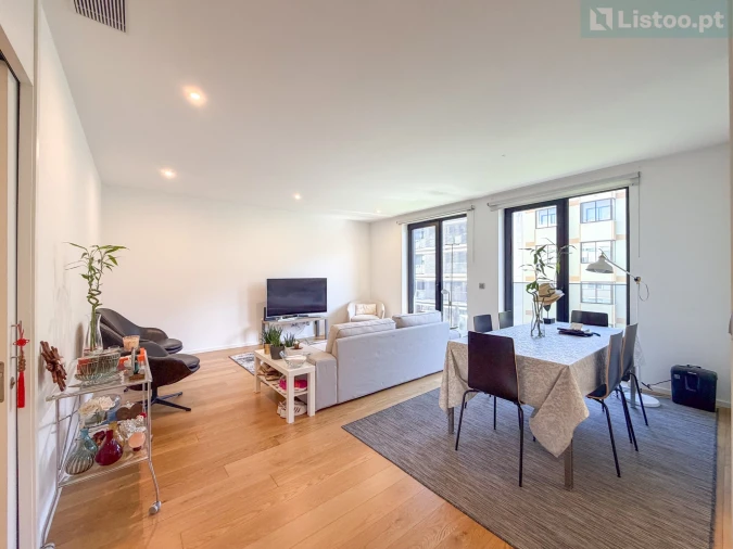 Apartamento T2 para Venda em Avenidas Novas Foto 2
