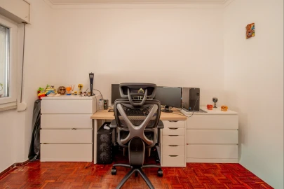 Apartamento T2 para Venda em Sacavém e Prior Velho
