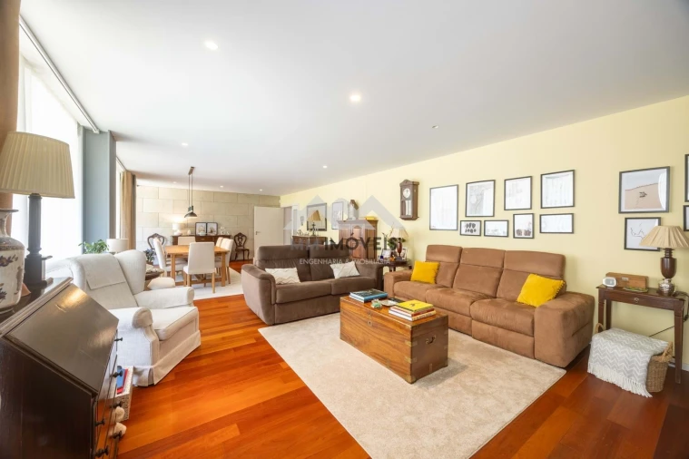 Apartamento T3 para Venda em Moreira Foto 65