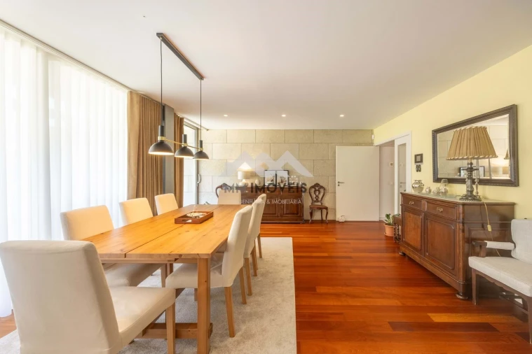 Apartamento T3 para Venda em Moreira Foto 13