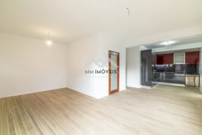 Apartamento T2 para Venda em Baguim do Monte (Rio Tinto)
