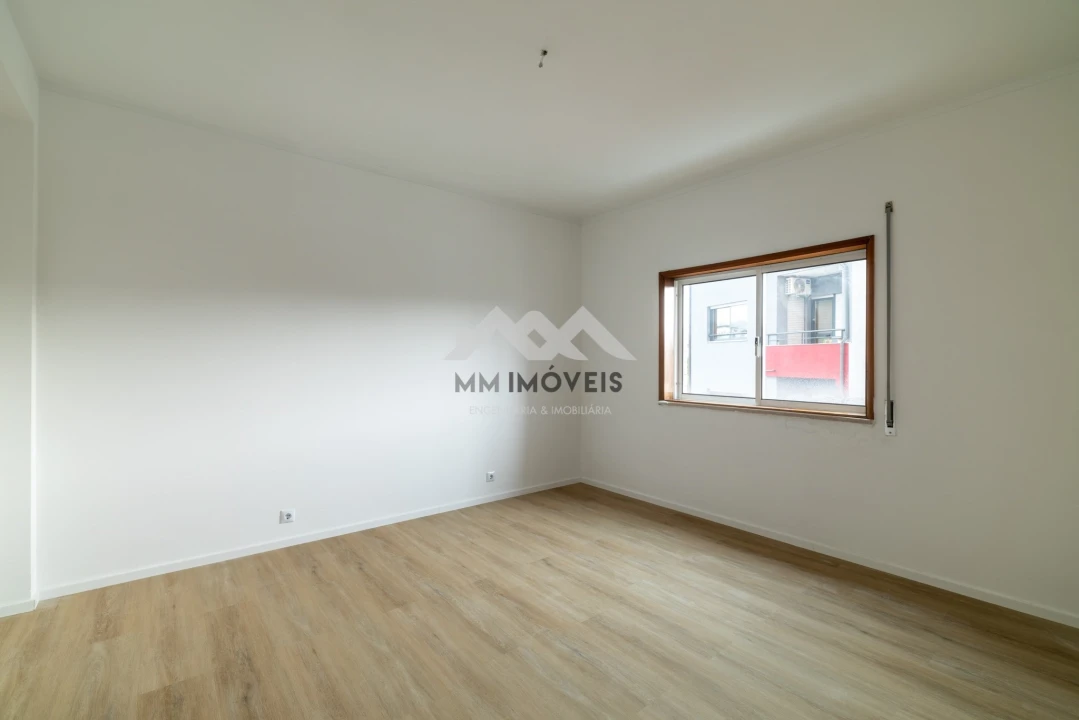 Apartamento T2 para Venda em Baguim do Monte (Rio Tinto) Foto 5