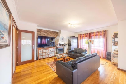Apartamento T3 para Venda em Santa Marinha e São Pedro da Afurada
