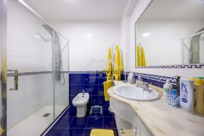 Apartamento T3 para Venda em Santa Marinha e São Pedro da Afurada