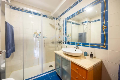 Apartamento T3 para Venda em Santa Marinha e São Pedro da Afurada