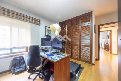 Apartamento T3 para Venda em Santa Marinha e São Pedro da Afurada