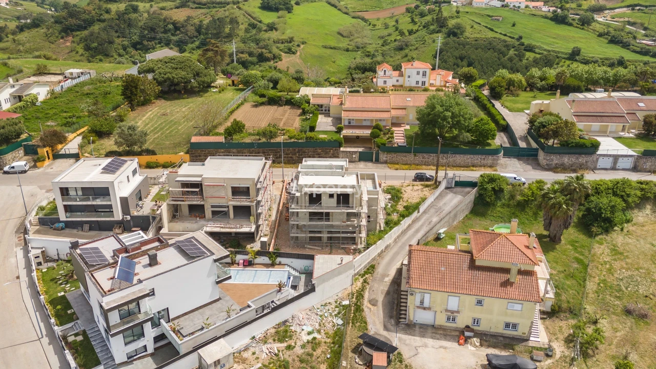 Moradia T4 para Venda em Mafra Foto 1