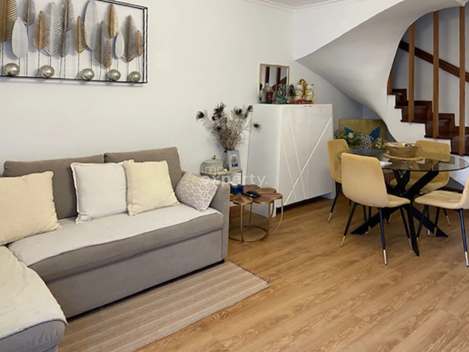 Apartamento T3 para Venda em São Martinho Foto 5