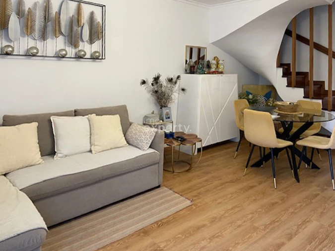 Apartamento T3 para Venda em São Martinho Foto 5
