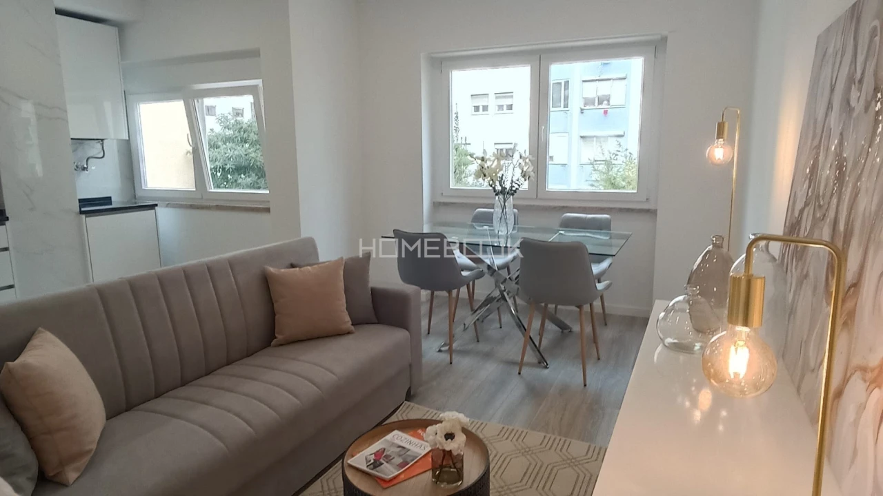 Apartamento T3 para Venda em Benfica Foto 1
