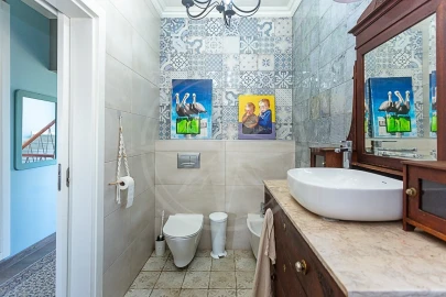 Moradia T4 para Venda em Olhão
