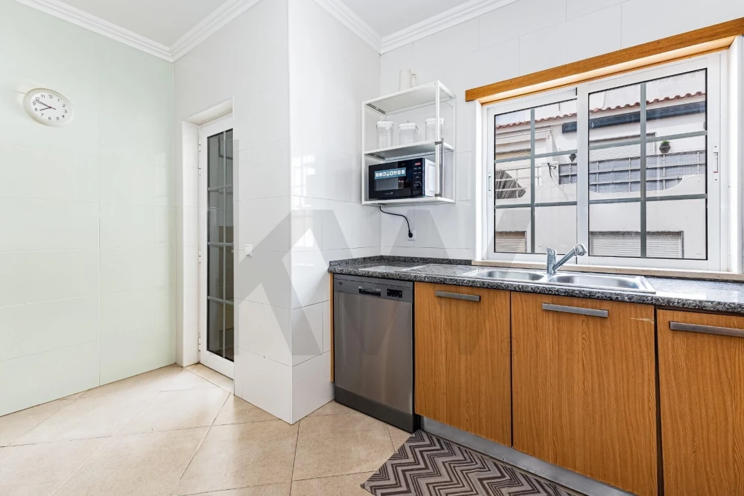Apartamento T2 para Venda em Silves Foto 19