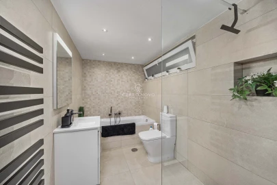 Apartamento T3 para Venda em Albufeira e Olhos de Água