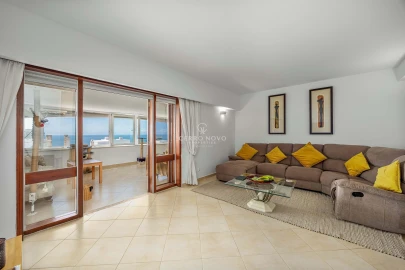 Apartamento T3 para Venda em Albufeira e Olhos de Água