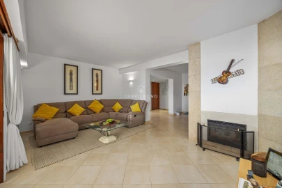 Apartamento T3 para Venda em Albufeira e Olhos de Água