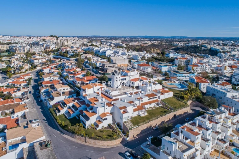 Apartamento T3 para Venda em Albufeira e Olhos de Água Foto 25
