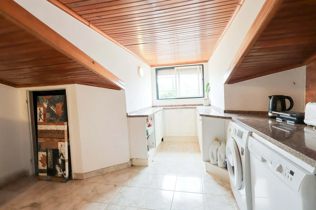Apartamento T3 para Venda em Arroios Foto 10