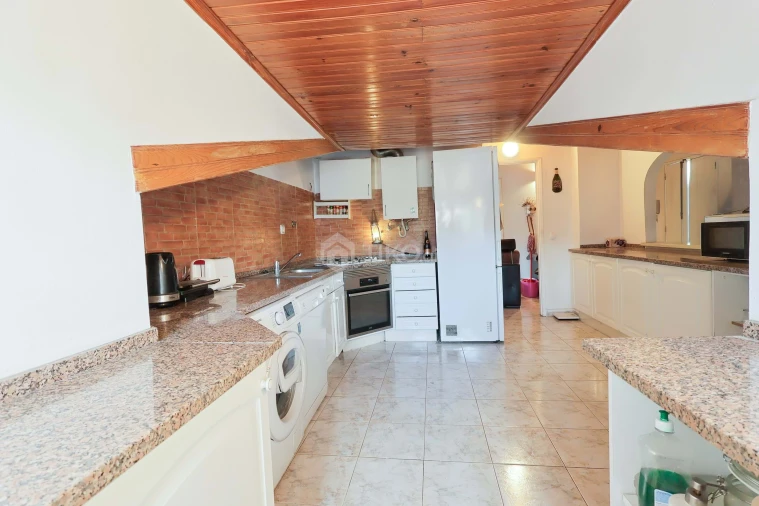 Apartamento T3 para Venda em Arroios Foto 11