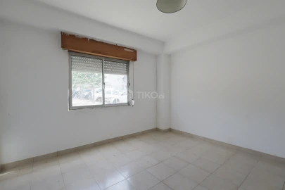 Apartamento T1 para Venda em Baixa da Banheira e Vale da Amoreira