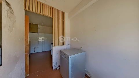 Apartamento T1 para Venda em Baixa da Banheira e Vale da Amoreira